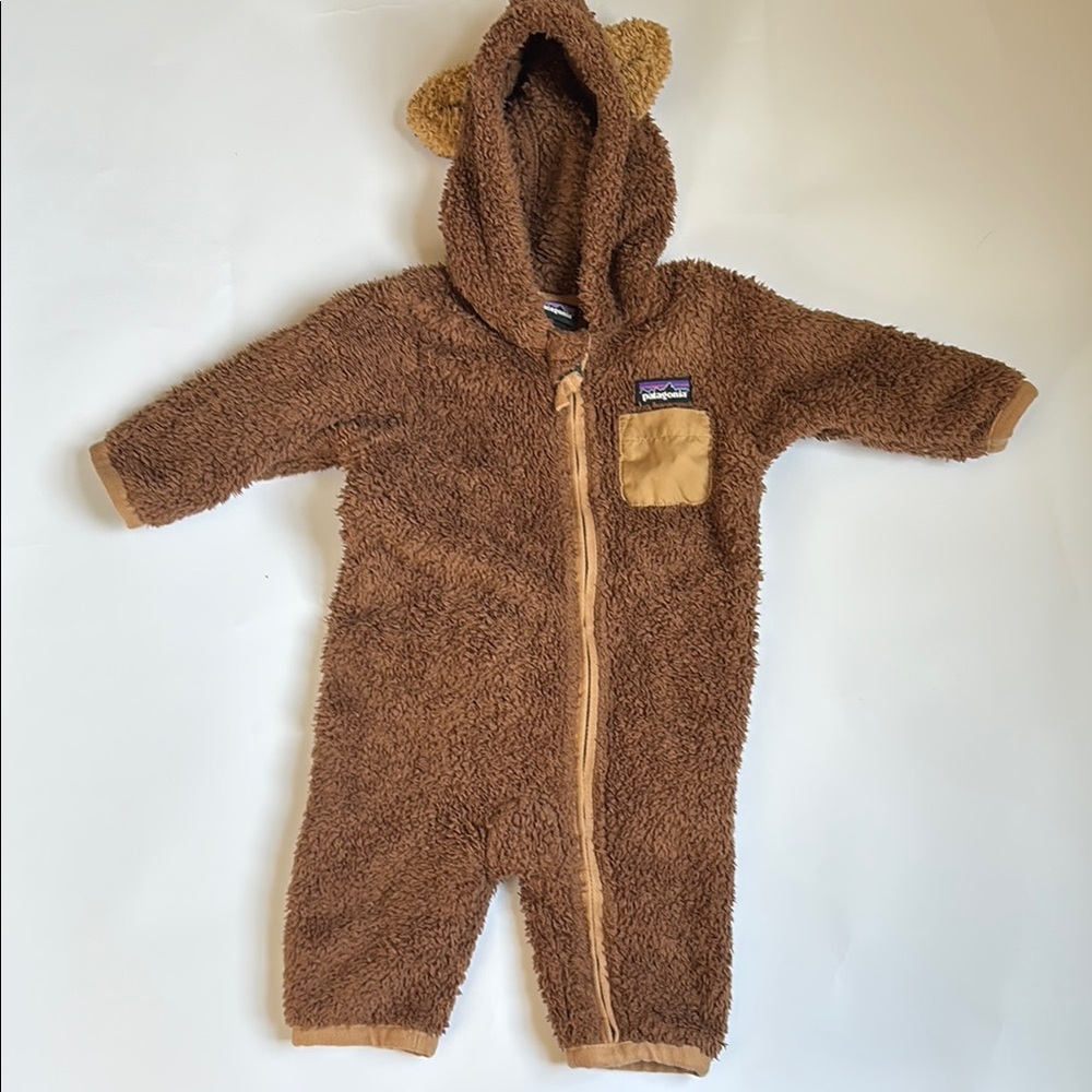 Patagonia Brown Furry Friends Bunting